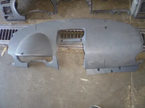 Ταμπλό (Με Αερόσακο Συνοδηγού) για MITSUBISHI COLT (2005 - 2008 ) (CZ) *Γ* Ταμπλό (Με Αερόσακο Συνοδηγού) για MITSUBISHI COLT (2005 - 2008 ) (CZ) *Γ*