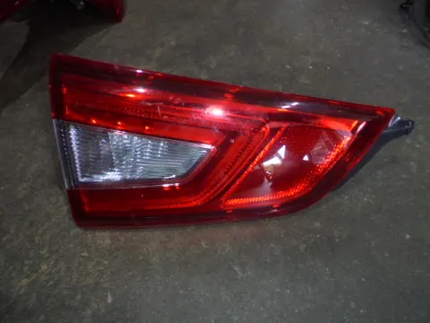 Φανάρι Πίσω Αριστερό Καπού LED για NISSAN QASHQAI (2014 - 2017) Φανάρι Πίσω Αριστερό Καπού LED για NISSAN QASHQAI (2014 - 2017)