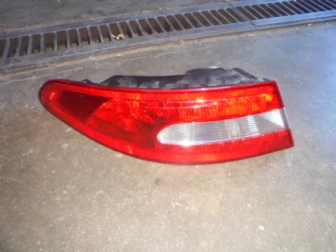 Φανάρι Πίσω Αριστερό (Ελαττωματικό LED) για JAGUAR XF (2008 - ) (X250) Φανάρι Πίσω Αριστερό (Ελαττωματικό LED) για JAGUAR XF (2008 - ) (X250)