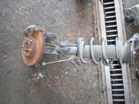 Άκρο Πλήρες Εμπρός Αριστερό Με ABS για FORD FOCUS (2008 - 2010) Mk2b (DA3 - C307) 1600 (G8DD) Diesel 109 TDCi Άκρο Πλήρες Εμπρός Αριστερό Με ABS για FORD FOCUS (2008 - 2010) Mk2b (DA3 - C307) 1600 (G8DD) Diesel 109 TDCi
