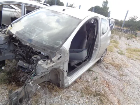 Τροπέτο Αμάξι Κουφάρι με Πίσω Άξονα και Ζαντολάστιχα 155/65/14 για TOYOTA AYGO (2009 - 2012) (B10) Hatchback - 3dr *ΔΒ* Τροπέτο Αμάξι Κουφάρι με Πίσω Άξονα και Ζαντολάστιχα 155/65/14 για TOYOTA AYGO (2009 - 2012) (B10) Hatchback - 3dr *ΔΒ*