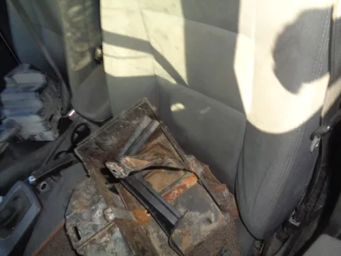 Τροπέτο Αμάξι Κουφάρι με Πίσω Άξονα για VOLVO S40 (2004 - 2007) (MS) Sedan - 4dr *ΔΒ* -  Τροπέτο Αμάξι Κουφάρι με Πίσω Άξονα για VOLVO S40 (2004 - 2007) (MS) Sedan - 4dr *ΔΒ* -