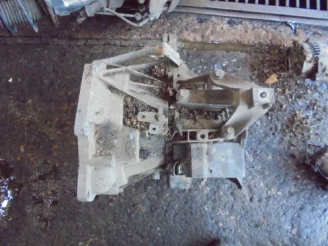 Κιβώτιο Ταχυτήτων (Σασμάν) Χειροκίνητο για VOLVO S40 (2004 - 2007) (MS) 1600 (B4164 S3) Petrol 101 Κιβώτιο Ταχυτήτων (Σασμάν) Χειροκίνητο για VOLVO S40 (2004 - 2007) (MS) 1600 (B4164 S3) Petrol 101