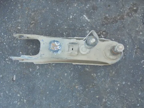 Ψαλίδι Εμπρός Δεξί Κάτω για NISSAN D22 (1998 - 2001) 4*2 ΠΑΛΕΤΑ 1 Ψαλίδι Εμπρός Δεξί Κάτω για NISSAN D22 (1998 - 2001) 4*2 ΠΑΛΕΤΑ 1