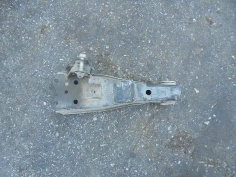 Ψαλίδι Εμπρός Αριστερό Κάτω για TOYOTA HI-ACE (1996 - 2006) (XH10) ΠΑΛΕΤΑ 1 Ψαλίδι Εμπρός Αριστερό Κάτω για TOYOTA HI-ACE (1996 - 2006) (XH10) ΠΑΛΕΤΑ 1