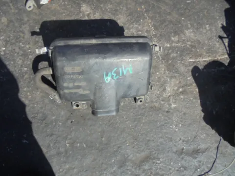 Φιλτροκούτι για SUZUKI IGNIS (2000 - 2003) (RG) 1300 M13A petrol 83 *Δ* Φιλτροκούτι για SUZUKI IGNIS (2000 - 2003) (RG) 1300 M13A petrol 83 *Δ*