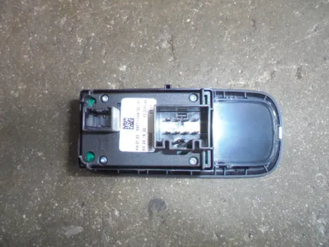 Διακόπτης Παραθύρων Κεντρικός Αριστερής 2πλος 4+8pin για FORD FIESTA (2008 - 2012) Mk6 (JA8) - 