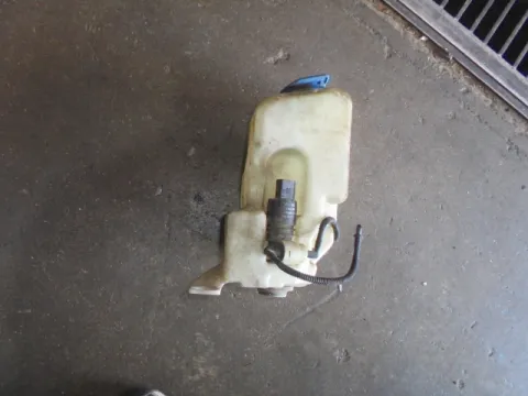 Δοχείο Υαλοκαθαριστήρων Με Μοτέρ για SEAT LEON (1999 - 2005) (1MZ) Δοχείο Υαλοκαθαριστήρων Με Μοτέρ για SEAT LEON (1999 - 2005) (1MZ)