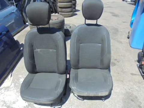 Καθίσματα Σετ Εμπρός Με Αερόσακους για DACIA SANDERO (2008 - 2013) *ΔΒ* Καθίσματα Σετ Εμπρός Με Αερόσακους για DACIA SANDERO (2008 - 2013) *ΔΒ*