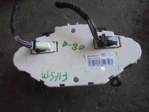 Χειριστήρια Καλοριφέρ 8A6T18C612 για FORD FIESTA (2008 - 2012) Mk6 (JA8) -  Χειριστήρια Καλοριφέρ 8A6T18C612 για FORD FIESTA (2008 - 2012) Mk6 (JA8) -