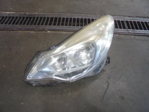 Φανάρι Εμπρός Αριστερό (Νίκελ Φόντο) για OPEL CORSA (2011 - 2014) D Φανάρι Εμπρός Αριστερό (Νίκελ Φόντο) για OPEL CORSA (2011 - 2014) D