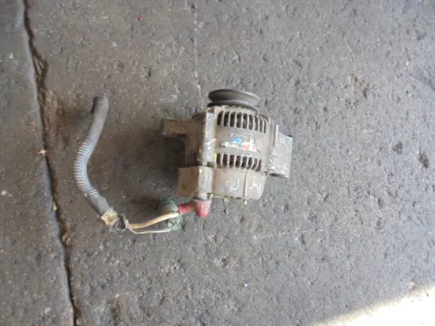 Δυναμό - Εναλλάκτης για HONDA CIVIC (1990 -1992) (EC - D - E - F) Δυναμό - Εναλλάκτης για HONDA CIVIC (1990 -1992) (EC - D - E - F)
