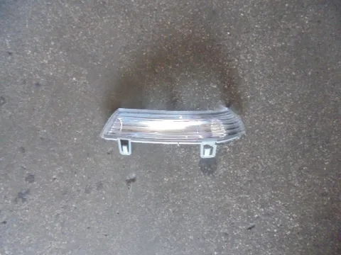 Φλας Καθρέπτη Δεξιό για VW GOLF (2004 - 2008) Mk5 (1K1) ΙΜΙΤΑΣΙΟΝ Φλας Καθρέπτη Δεξιό για VW GOLF (2004 - 2008) Mk5 (1K1) ΙΜΙΤΑΣΙΟΝ