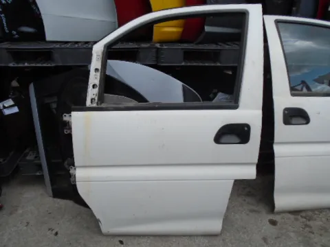 Πόρτα Εμπρός Αριστερή για MITSUBISHI L400 (1996 - 2006) (PAOV) Πόρτα Εμπρός Αριστερή για MITSUBISHI L400 (1996 - 2006) (PAOV)