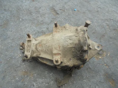 Γκρουπ Διαφορικού Πίσω Με Βήμα 3.92 1153511301 για MERCEDES E - CLASS (1976 - 1982) (W123) ΠΑΛΕΤΑ *14* *295571*