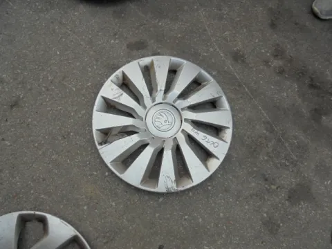Τάσι Τροχού  (1 ΤΕΜ.) 16ΑΡΙ για SKODA OCTAVIA (2014 - 2017) *Γ* Τάσι Τροχού  (1 ΤΕΜ.) 16ΑΡΙ για SKODA OCTAVIA (2014 - 2017) *Γ*