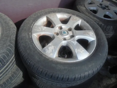 Ζαντολάστιχα 4ΑΔΑ PIRELLI 205/55/R16 (48:16) για SKODA OCTAVIA (2004 - 2008) 5 (1Z3-5) *Γ* Ζαντολάστιχα 4ΑΔΑ PIRELLI 205/55/R16 (48:16) για SKODA OCTAVIA (2004 - 2008) 5 (1Z3-5) *Γ*