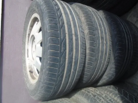 Ζαντολάστιχα 4ΑΔΑ BRIDGESTONE 195/60/R15 (42:12) για AUDI A4 (1999 - 2001) (8D) *Γ* -  Ζαντολάστιχα 4ΑΔΑ BRIDGESTONE 195/60/R15 (42:12) για AUDI A4 (1999 - 2001) (8D) *Γ* -