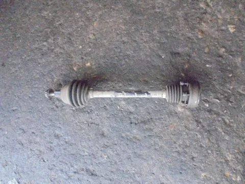 Ημιαξόνιο Εμπρός Αριστερό για AUDI A3 (1996 - 2000) (8L) 1600 (AKL) Petrol 101 Ημιαξόνιο Εμπρός Αριστερό για AUDI A3 (1996 - 2000) (8L) 1600 (AKL) Petrol 101