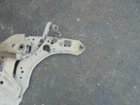 Ψαλίδι Εμπρός Δεξί για AUDI A3 (1996 - 2000) (8L) 1600 (AKL) Petrol 101 *ΔΒ* ΠΑΛΕΤΑ *269* Ψαλίδι Εμπρός Δεξί για AUDI A3 (1996 - 2000) (8L) 1600 (AKL) Petrol 101 *ΔΒ* ΠΑΛΕΤΑ *269*