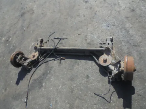 Πίσω Άξονας Ταμπούρα -ABS για OPEL VECTRA (1989 - 1992) A *ΔΒ* Πίσω Άξονας Ταμπούρα -ABS για OPEL VECTRA (1989 - 1992) A *ΔΒ*