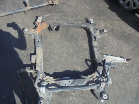 Γέφυρα Εμπρός Πλαίσιο για OPEL VECTRA (2002 - 2005) C *ΔΒ* ΠΑΛΕΤΑ *125* Γέφυρα Εμπρός Πλαίσιο για OPEL VECTRA (2002 - 2005) C *ΔΒ* ΠΑΛΕΤΑ *125*