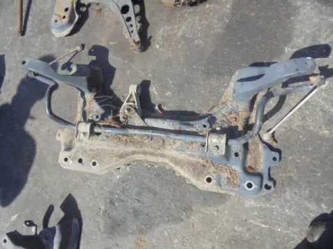 Γέφυρα Εμπρός Οριζόντια για FORD FOCUS (1998 - 2001) Mk1a *ΔΒ* Γέφυρα Εμπρός Οριζόντια για FORD FOCUS (1998 - 2001) Mk1a *ΔΒ*