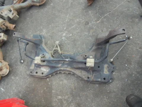Γέφυρα Εμπρός Οριζόντια για FORD FOCUS (1998 - 2001) Mk1a *ΔΒ* Γέφυρα Εμπρός Οριζόντια για FORD FOCUS (1998 - 2001) Mk1a *ΔΒ*
