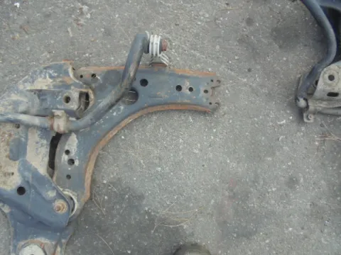Ψαλίδι Εμπρός Δεξί για VW GOLF (1998 - 2004) Mk4 (1J1) *ΔΒ* ΠΑΛΕΤΑ *269* Ψαλίδι Εμπρός Δεξί για VW GOLF (1998 - 2004) Mk4 (1J1) *ΔΒ* ΠΑΛΕΤΑ *269*