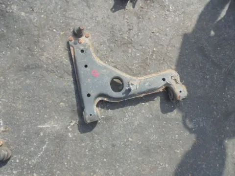 Ψαλίδι Εμπρός Δεξί για OPEL VECTRA (1996 - 1998) B Ψαλίδι Εμπρός Δεξί για OPEL VECTRA (1996 - 1998) B