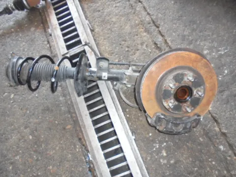 Άκρο Πλήρες Εμπρός Αριστερό Με ABS για NISSAN X-TRAIL (2007 - 2011) (T31) Άκρο Πλήρες Εμπρός Αριστερό Με ABS για NISSAN X-TRAIL (2007 - 2011) (T31)