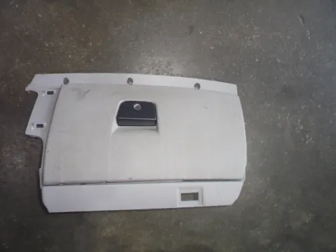 Ντουλαπάκι για VOLVO S40 (2004 - 2007) (MS) , V50 (2004 - 2007) (MW) *Γ* Ντουλαπάκι για VOLVO S40 (2004 - 2007) (MS) , V50 (2004 - 2007) (MW) *Γ*