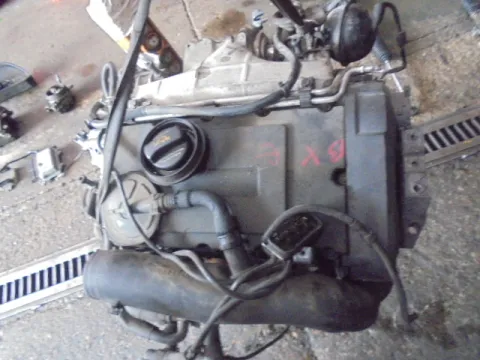 Κινητήρας Κορμός - Καπάκι BXE για SKODA OCTAVIA (2004 - 2008) 5 (1Z3-5) 1900 (BXE) Diesel 105 Κινητήρας Κορμός - Καπάκι BXE για SKODA OCTAVIA (2004 - 2008) 5 (1Z3-5) 1900 (BXE) Diesel 105
