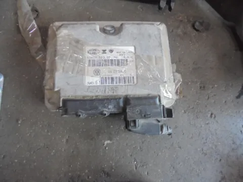 Εγκέφαλος Κινητήρα 036906014AQ για SEAT LEON (1999 - 2005) (1MZ) ΤΕΛΑΡΟ 3*253650 Εγκέφαλος Κινητήρα 036906014AQ για SEAT LEON (1999 - 2005) (1MZ) ΤΕΛΑΡΟ 3*253650