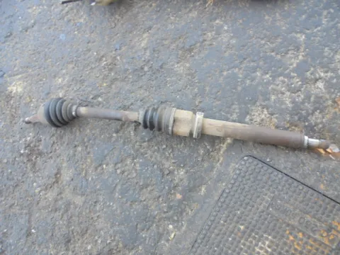 Ημιαξόνιο Εμπρός Δεξί για FORD FOCUS (2002 - 2004) Mk1b 1600 (FYD_) Petrol 100 16V Ημιαξόνιο Εμπρός Δεξί για FORD FOCUS (2002 - 2004) Mk1b 1600 (FYD_) Petrol 100 16V