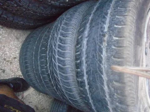 Ζαντολάστιχα 4ΑΔΑ FULDA 205/60/R15 (15:12) για BMW 3 Series (1995 - 2000) (E36 F-L) *Γ* -  Ζαντολάστιχα 4ΑΔΑ FULDA 205/60/R15 (15:12) για BMW 3 Series (1995 - 2000) (E36 F-L) *Γ* -