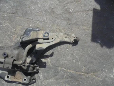 Ψαλίδι Εμπρός Δεξί για FORD FOCUS (2002 - 2004) Mk1b 1600 (FYD_) Petrol 100 16V *ΔΒ* Ψαλίδι Εμπρός Δεξί για FORD FOCUS (2002 - 2004) Mk1b 1600 (FYD_) Petrol 100 16V *ΔΒ*