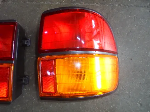 Φανάρι Πίσω Δεξί για TOYOTA LITE-ACE (1992 - 1995) (R20) ΙΜΙΤΑΣΙΟΝ Φανάρι Πίσω Δεξί για TOYOTA LITE-ACE (1992 - 1995) (R20) ΙΜΙΤΑΣΙΟΝ