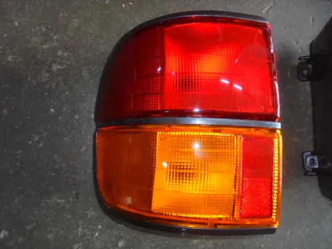 Φανάρι Πίσω Αριστερό για TOYOTA LITE-ACE (1992 - 1995) (R20) ΙΜΙΤΑΣΙΟΝ Φανάρι Πίσω Αριστερό για TOYOTA LITE-ACE (1992 - 1995) (R20) ΙΜΙΤΑΣΙΟΝ