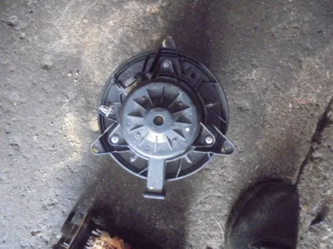 Μοτέρ Καλοριφέρ 5242710201 για CHEVROLET - DAEWOO CRUZE (2009 - ) Μοτέρ Καλοριφέρ 5242710201 για CHEVROLET - DAEWOO CRUZE (2009 - )