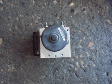 Μονάδα ABS 2M51-2M110-EE για FORD FOCUS (1998 - 2001) Mk1a Μονάδα ABS 2M51-2M110-EE για FORD FOCUS (1998 - 2001) Mk1a