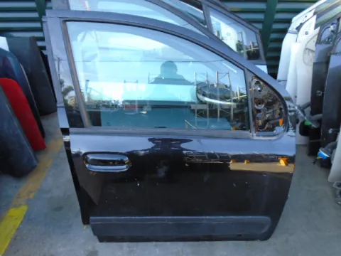 Πόρτα Εμπρός Δεξιά (Με Φάσα ) για FIAT PANDA (2012 - ) *Γ* Πόρτα Εμπρός Δεξιά (Με Φάσα ) για FIAT PANDA (2012 - ) *Γ*