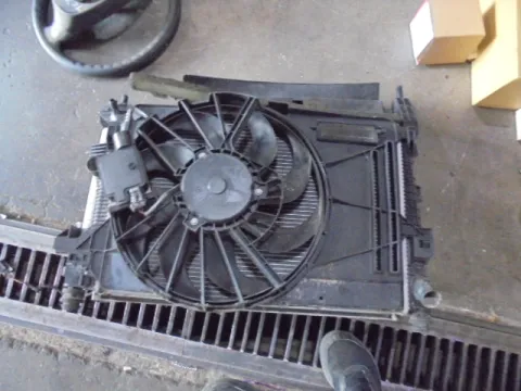 Σετ Ψυγείων Νερού και A-C Με Βεντιλατέρ Με Intercooler (BV61-9L440-CE) για FORD FOCUS (2011 - 2014) () *Γ* Σετ Ψυγείων Νερού και A-C Με Βεντιλατέρ Με Intercooler (BV61-9L440-CE) για FORD FOCUS (2011 - 2014) () *Γ*