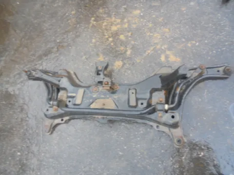 Γέφυρα Εμπρός Οριζόντια για TOYOTA AYGO (2009 - 2012) (B10) *ΔΒ* ΠΑΛΕΤΑ *267* Γέφυρα Εμπρός Οριζόντια για TOYOTA AYGO (2009 - 2012) (B10) *ΔΒ* ΠΑΛΕΤΑ *267*