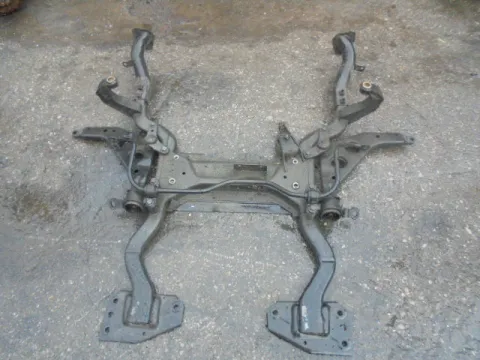 Γέφυρα Εμπρός Οριζόντια για MINI MINI COOPER (2002 - 2004) Hatchback - 3dr (R50) (R53) *ΔΒ* Γέφυρα Εμπρός Οριζόντια για MINI MINI COOPER (2002 - 2004) Hatchback - 3dr (R50) (R53) *ΔΒ*