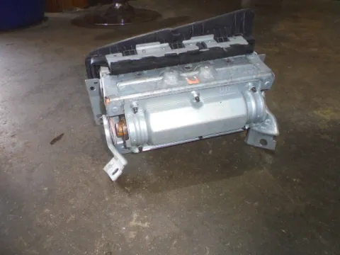 Αερόσακος Εμπρός Συνοδηγού για RENAULT CLIO (2001 - 2005) (BB_) (CB_) -  Αερόσακος Εμπρός Συνοδηγού για RENAULT CLIO (2001 - 2005) (BB_) (CB_) -