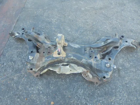Γέφυρα Εμπρός Οριζόντια για TOYOTA COROLLA (2013 - 2016) 1ND DIESEL *ΔΒ* ΠΑΛΕΤΑ *21* Γέφυρα Εμπρός Οριζόντια για TOYOTA COROLLA (2013 - 2016) 1ND DIESEL *ΔΒ* ΠΑΛΕΤΑ *21*