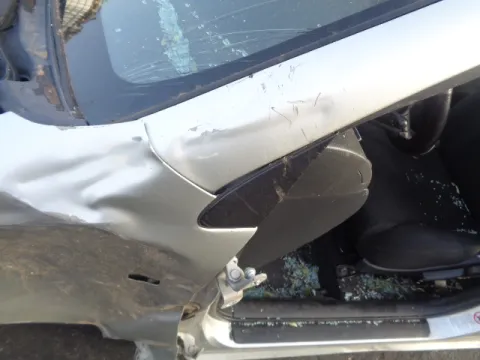 Τροπέτο Αμάξι Κουφάρι με Πίσω Άξονα Δισκόπλακες ABS για TOYOTA COROLLA (2002 - 2004) (E120) Sedan - 4dr (KM28) *ΔΒ* -  Τροπέτο Αμάξι Κουφάρι με Πίσω Άξονα Δισκόπλακες ABS για TOYOTA COROLLA (2002 - 2004) (E120) Sedan - 4dr (KM28) *ΔΒ* -