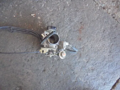 Σώμα Πεταλούδας για DAIHATSU FEROZA (1991 - 1994) (F300) / 1600 HD-E petrol 95 16 valve Σώμα Πεταλούδας για DAIHATSU FEROZA (1991 - 1994) (F300) / 1600 HD-E petrol 95 16 valve