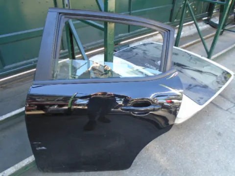 Πόρτα Πίσω Αριστερή Χωρίς Φάσα για CITROEN C3 (2017 - )  *Γ*